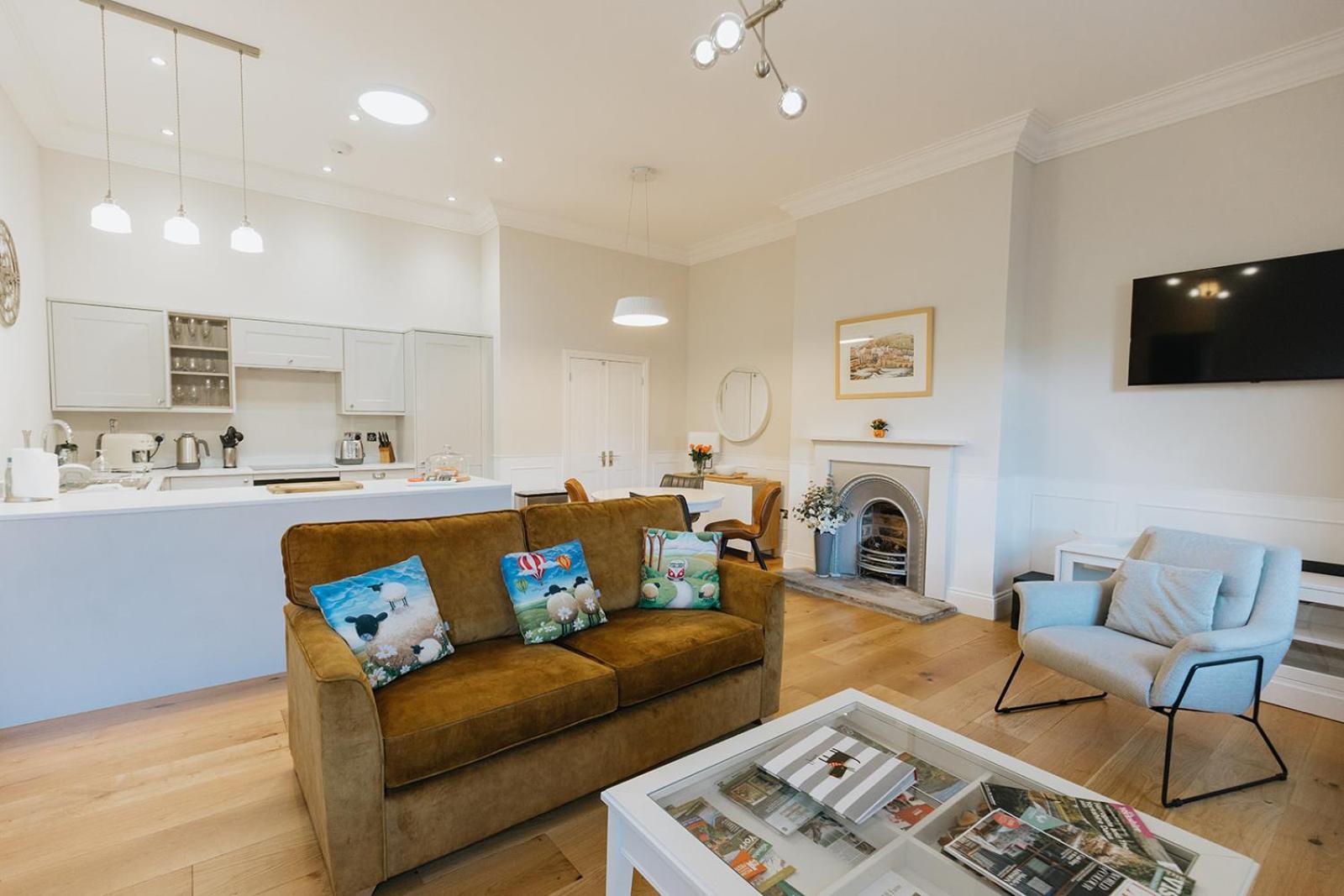 Wensleydale, Old School Rooms - Ground Floor Luxury Apartment In Richmond, North Yorkshire Richmond  Extérieur photo